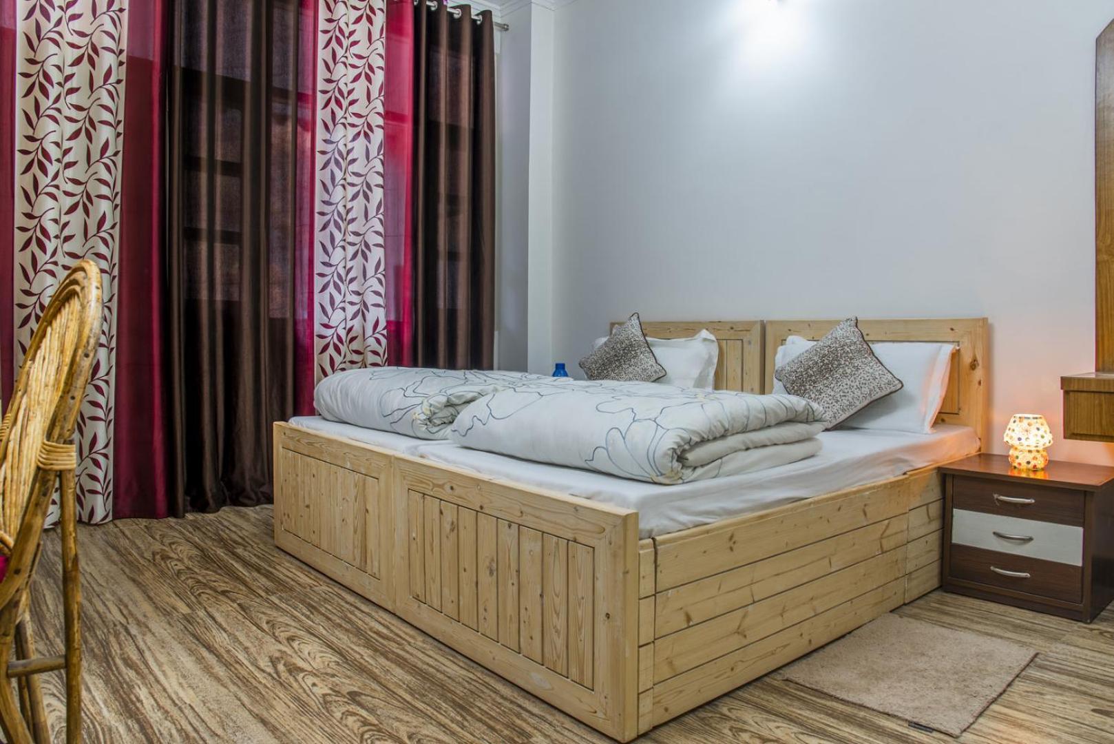 Kasauli Edge Apt With Balcony Экстерьер фото